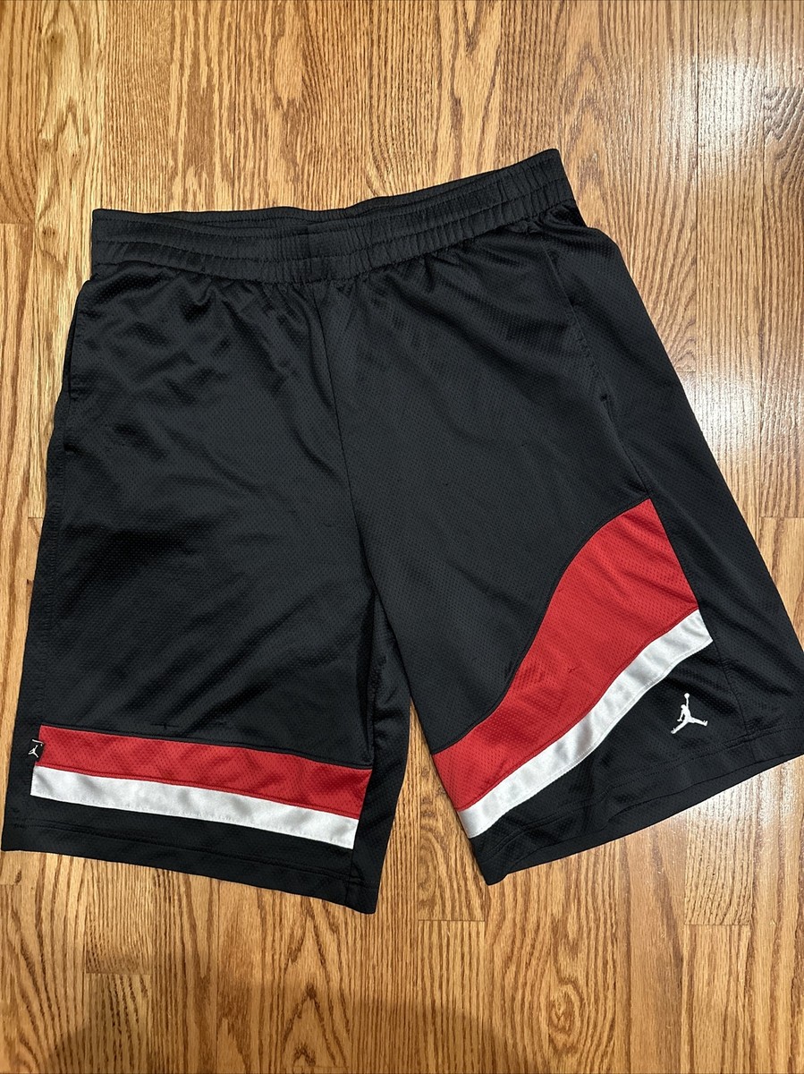 Black/White/Red Bred Jordan Basketball Shorts Men Small Size