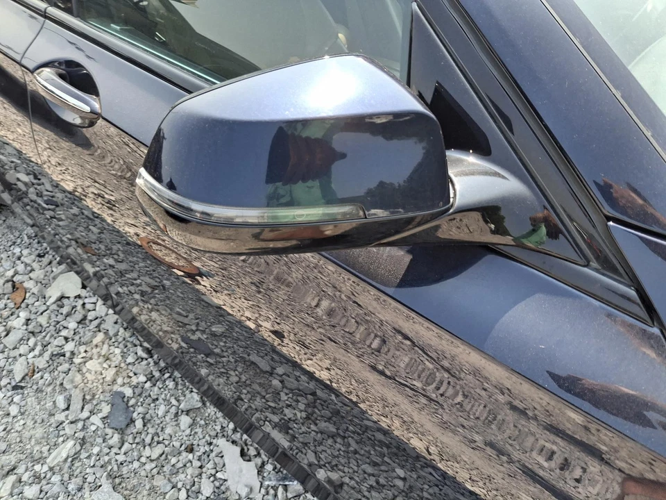 Espejo de puerta derecho usado se adapta a: BMW 750I 2014 eléctrico térmico con cámara con punto ciego al Foto 2 de 4