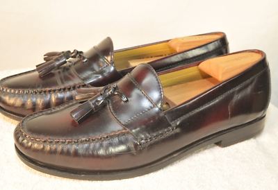 Cole Haan Men display picture 1