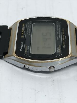 Vintage Casio 79QS-39 Universal Calendar Digital Alarm