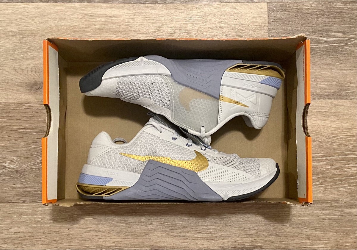 Nike Metcon 7 Pure Platinum Metallic Cold Coin CZ8280-049 Women's