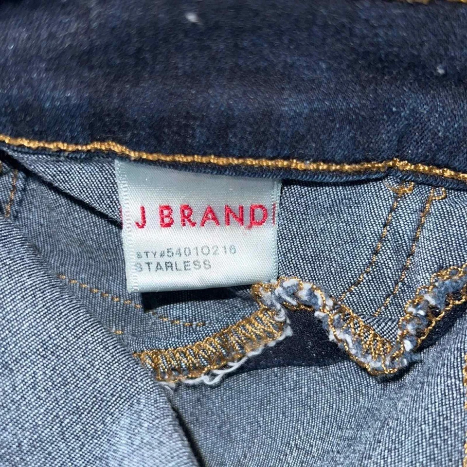 Pantalones de mezclilla ajustados sin estrellas marca J talla 8 niñas Foto 4 de 4