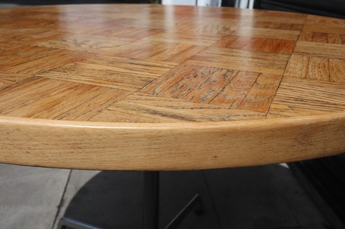 1970s metal based round Oak topped dining table - Picture 2 of 10