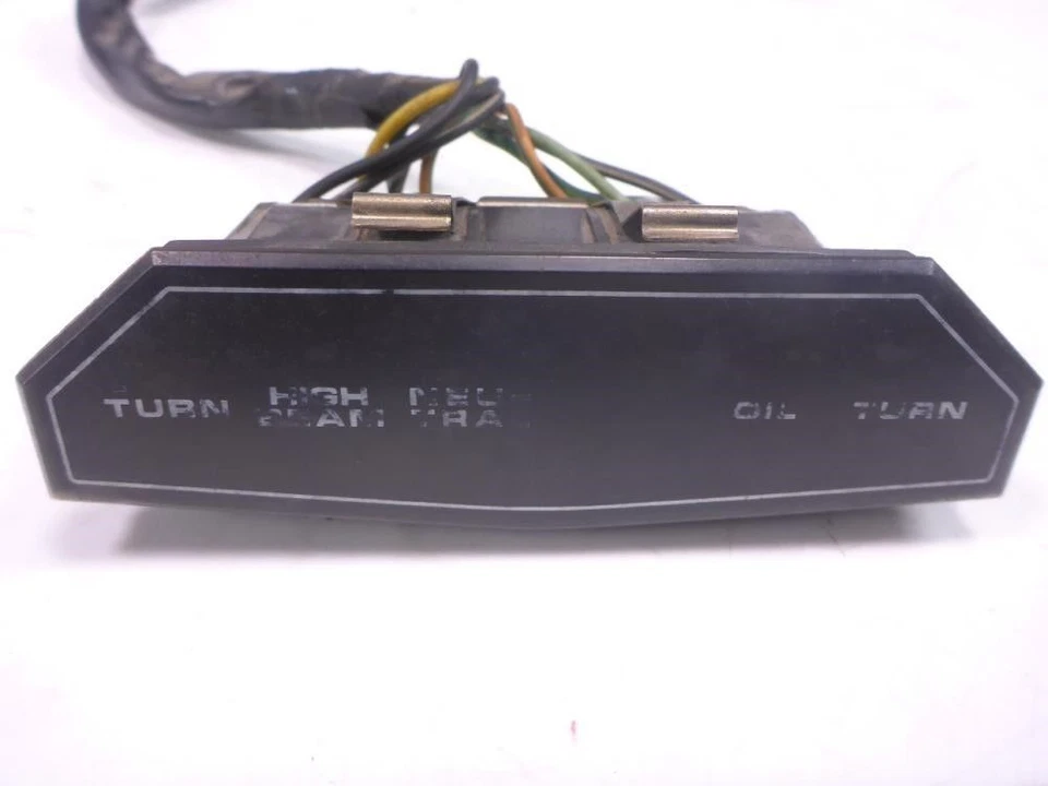 94 Suzuki Katana GSX 600 F Indicator Meter Oil Turn Neutral - Image 2 of 4