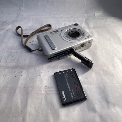 CASIO EXILIM EX-Z4A CCDセンサー コンデジ CASIO EXILIM EX-Z4A CCDセンサー コンデジ - メルカリ