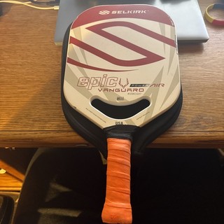 Selkirk Epic Vanguard Power Air Midweight Pickleball Paddle Red White Pre owned