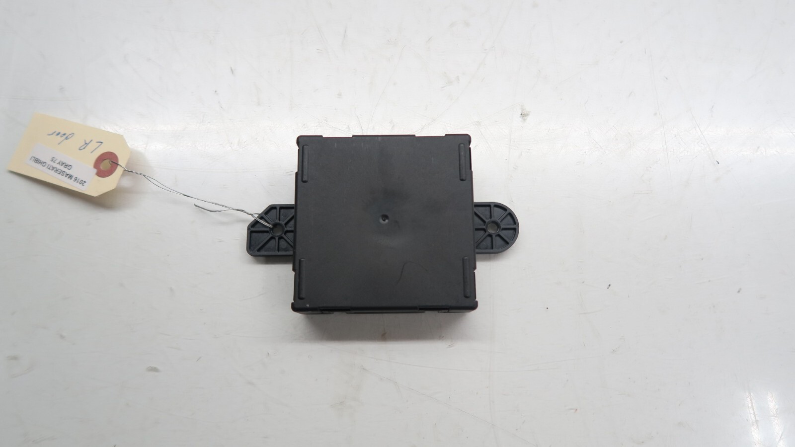 2014-2019 Maserati Ghibli OEM Left Rear Door Control Module 52851641AD