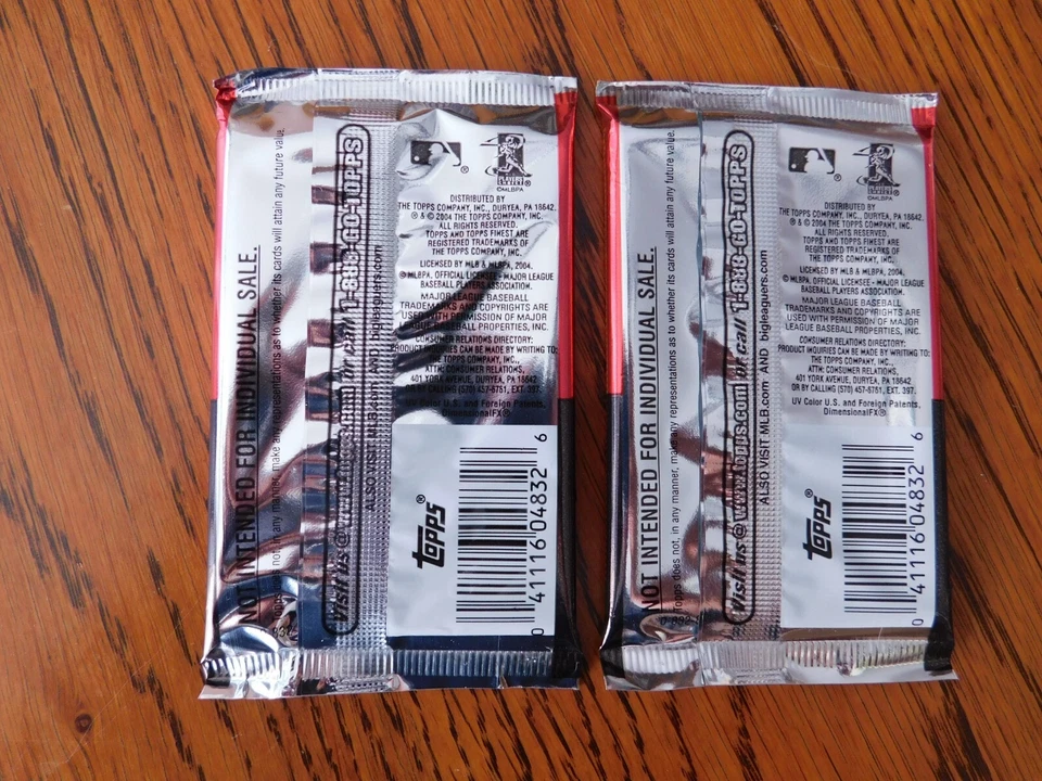 Two 2004 Topps Finest Baseball Factory Sealed HOBBY Foil Packs Willie Mays Auto? - Image 3 of 3