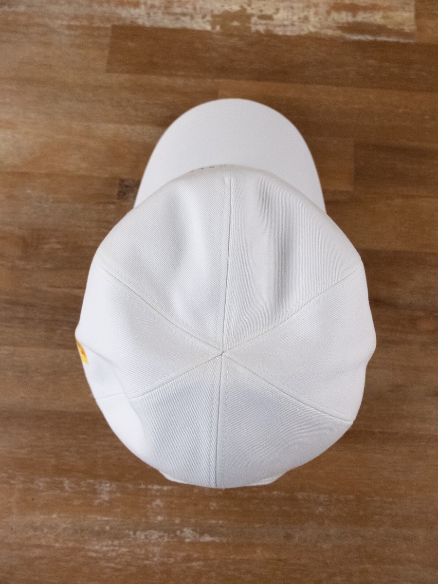 NO CUSTOMS TAX) PRADA Luna Rossa Pirelli Racing white  display picture 2