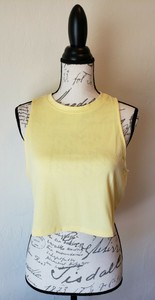 yellow sleeveless crop top