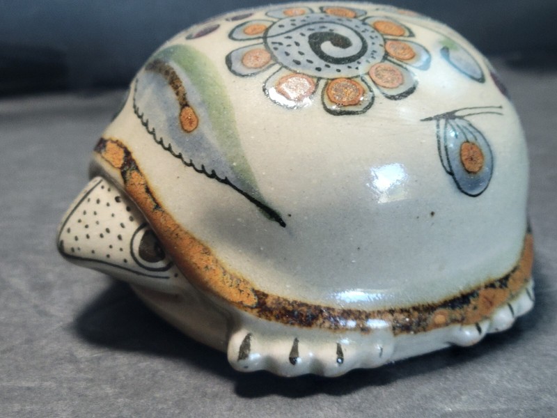 Ken Edwards Tonala Ceramic Turtle Signed Importer Fred & Barbara Meiers Sticker 