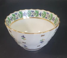 Worcester Cornflower Sprig Fluted Porcelain Tea Bowl 18th Century