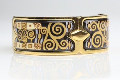Michaela Frey Wille Emaille Verschluss Armreif Royal Armband