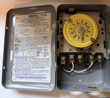 Intermatic T104 24 hour dial Mechanical Time ...