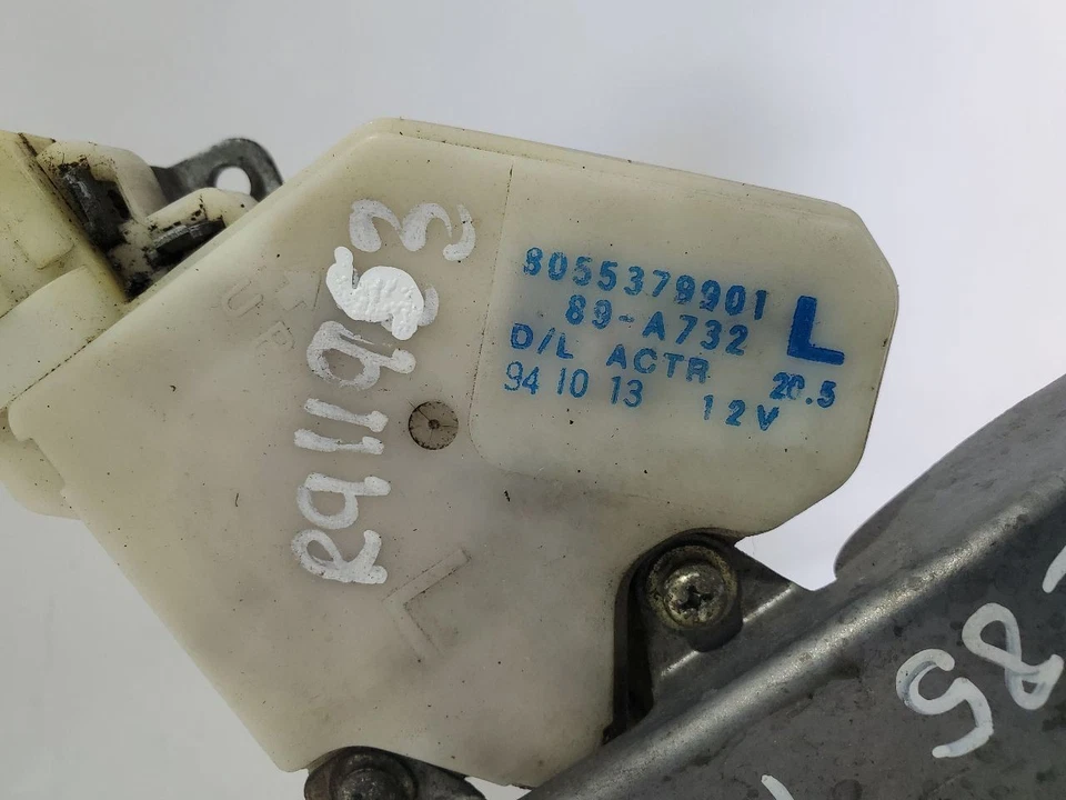 Nissan 240SX 1995 OEM actuador de cerradura de puerta delantera izquierda 8055379901 Foto 2 de 4