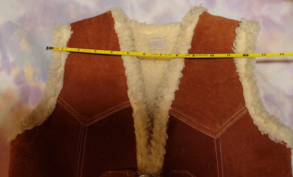 Chalecos vintage de gamuza de oveja para niños/adolescentes de los años 60 - hechos a mano estilo occidental Foto 4 de 4