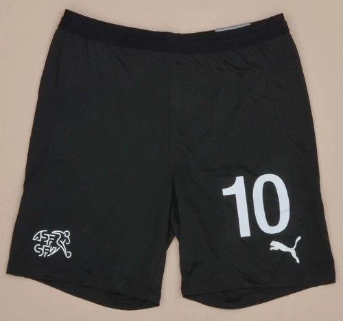 BNWT SWITZERLAND 2019/2020 THIRD FOOTBALL SHORTS PUMA SIZE M PLAYER ISSUE #10