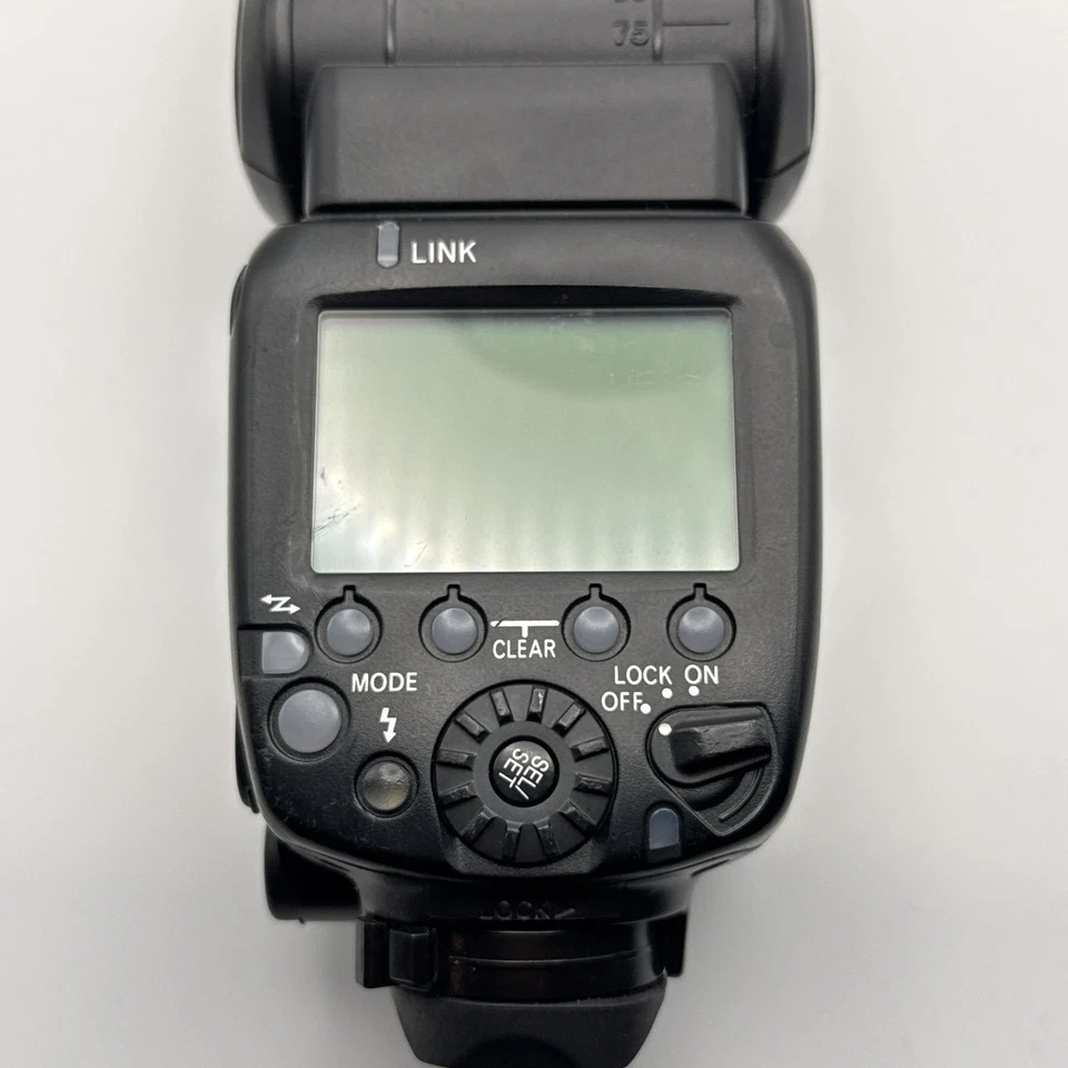 Yongnuo YN600EX-RT II Wireless HSS Master TTL Flash Speedlite for Canon - Image 2 of 4