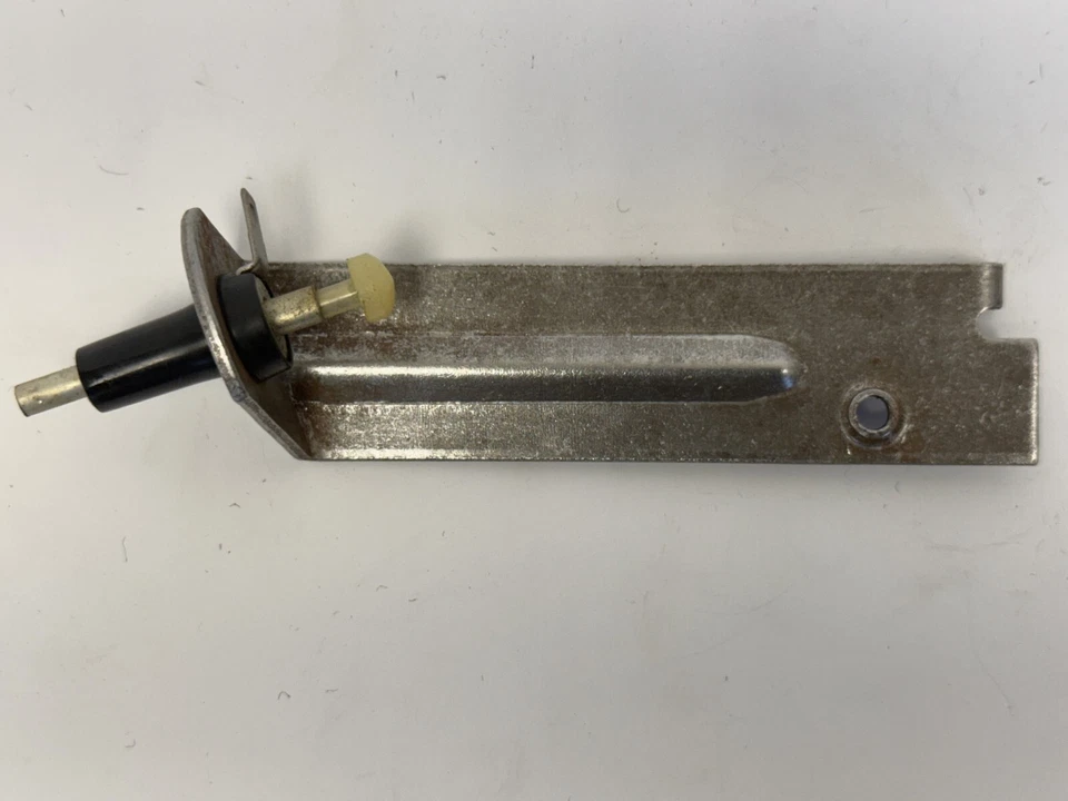 1965-1966 Chrysler Dodge Plymouth C-Body Manual Brake Light Switch 2496160 NOS - Image 4 of 4