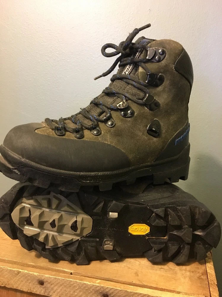 Preowned Womens Montrail Hiking Ice Climbing Boots US Ladies 6.5 Mountaineering