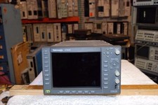 1741C Analog Dual-Standard Waveform Monitor