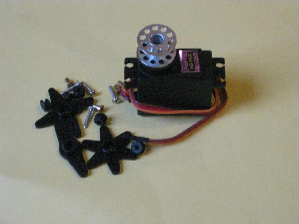 Ankerwinde - Schleppwinde -Spindelantrieb- Radar Metallgetriebe Zugkraft 15kg - Bild 2 von 3