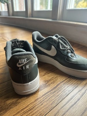 Nike Air Force 1  Size 7