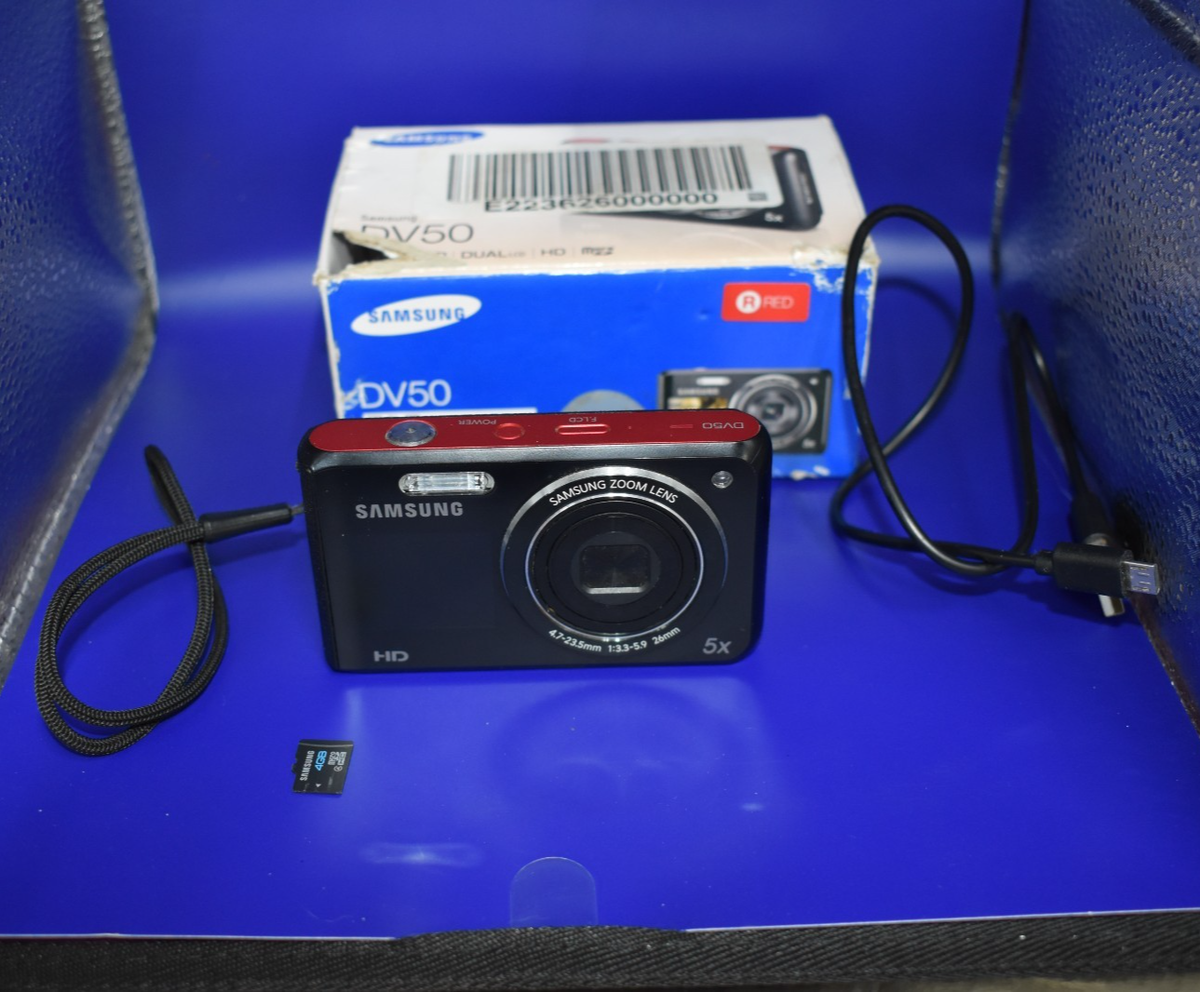 Samsung DV50 Dualview MP Digital Camera Red Black Dual LCD