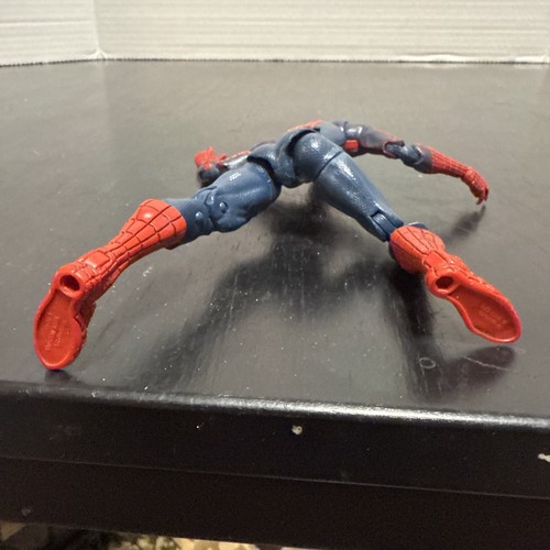 2014 AMAZING SPIDER-MAN 2 ULTIMATE GREEN GOBLIN BAF SERIES SPIDER-MAN 6” Figure - Picture 4 of 4