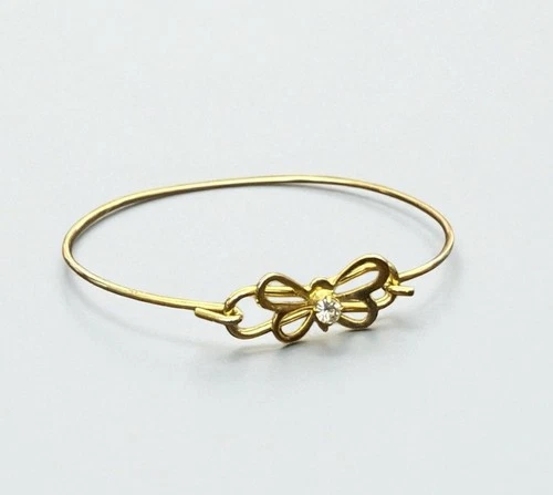 Vintage Minimalist  Gold Tone Memory Wire Butterfly Bracelet Costume Jewelry