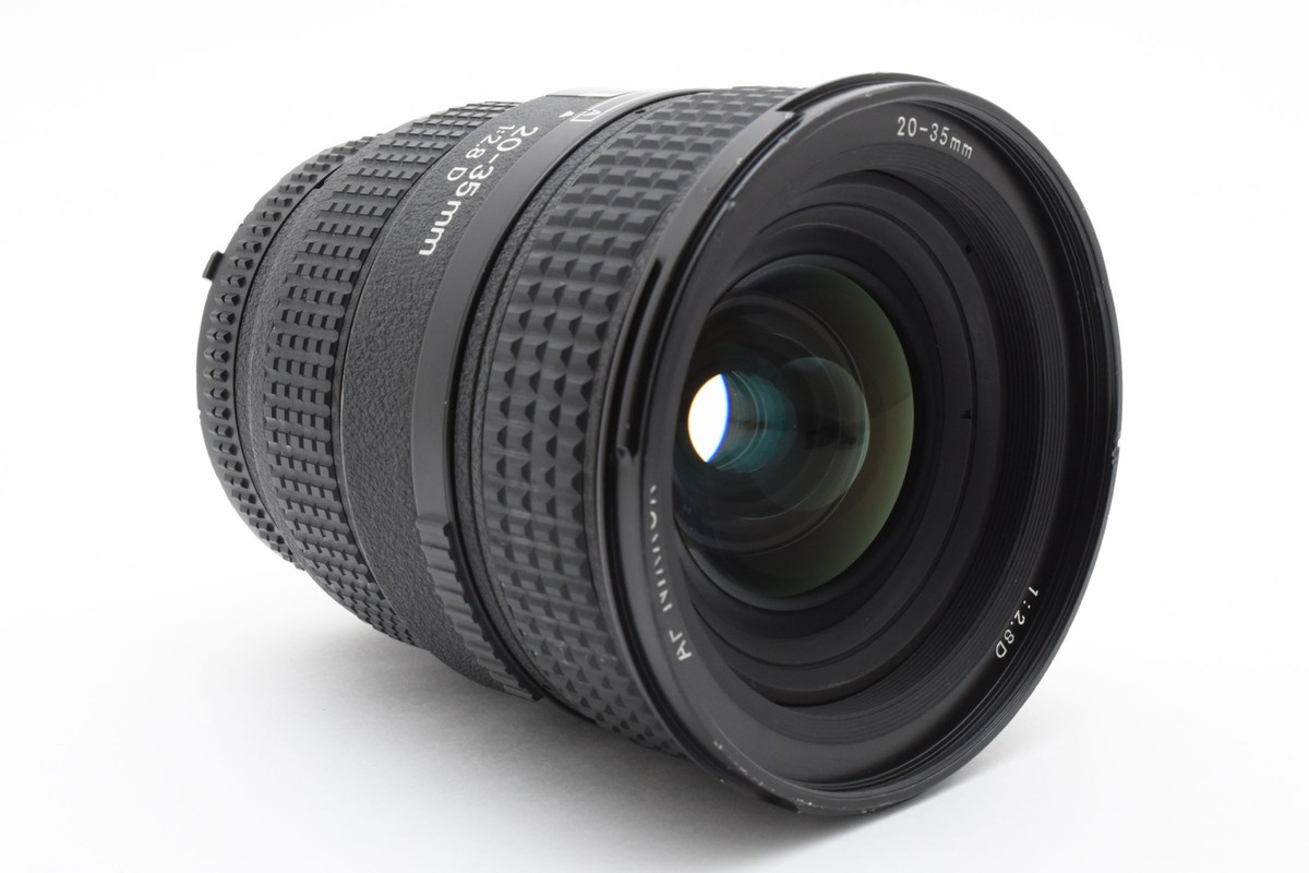 Nikon ニコン AF NIKKOR 20-35mm 2.8 D レンズ Nikon AF NIKKOR 20-35mm F/2.8 D Wide Angle Zoom Lens from