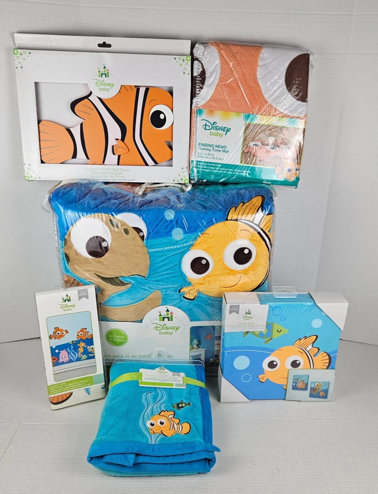Disney Nemo 11 Piece Crib Bedding Set
Opens in a new window or tab