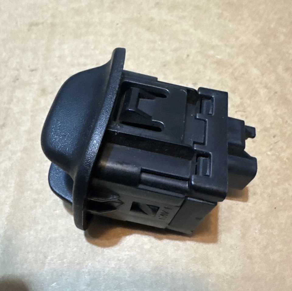 Chrysler 200 2011-2014 convertible techo interruptor de apertura y cierre Foto 2 de 4