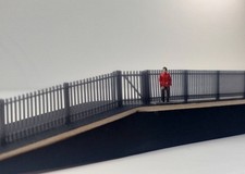 Spur N Bahnhof GWR Bahnhof Zauntore & Rampen - Bahnsteigdetail (SPACEGRAU)