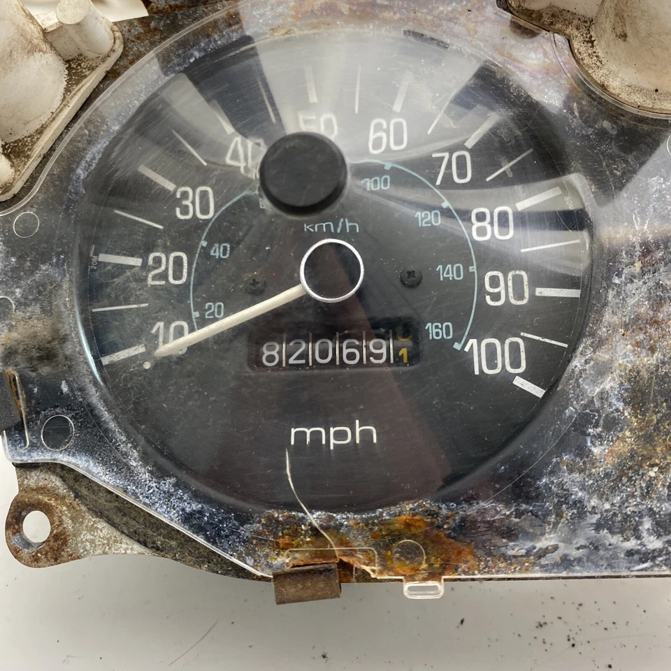 Datsun Gauge Cluster 620 Speedometer Instrument Gauges 77 1977 OEM Original - Image 2 of 4