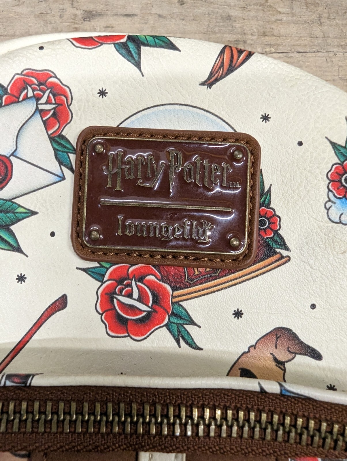 Loungefly Harry Potter Hogwarts mini backpack bag fau… Gem