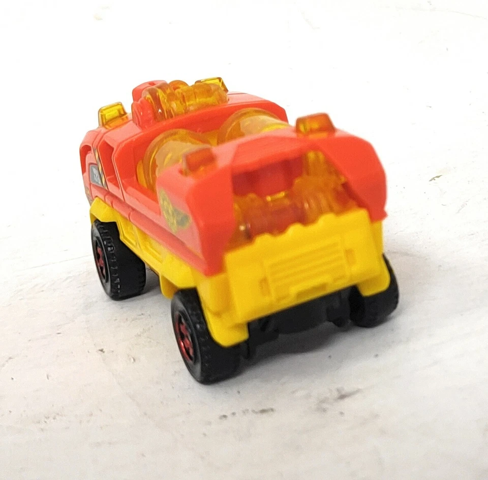 Matchbox Hardnoze Airport Fire Truck - Image 4 of 4