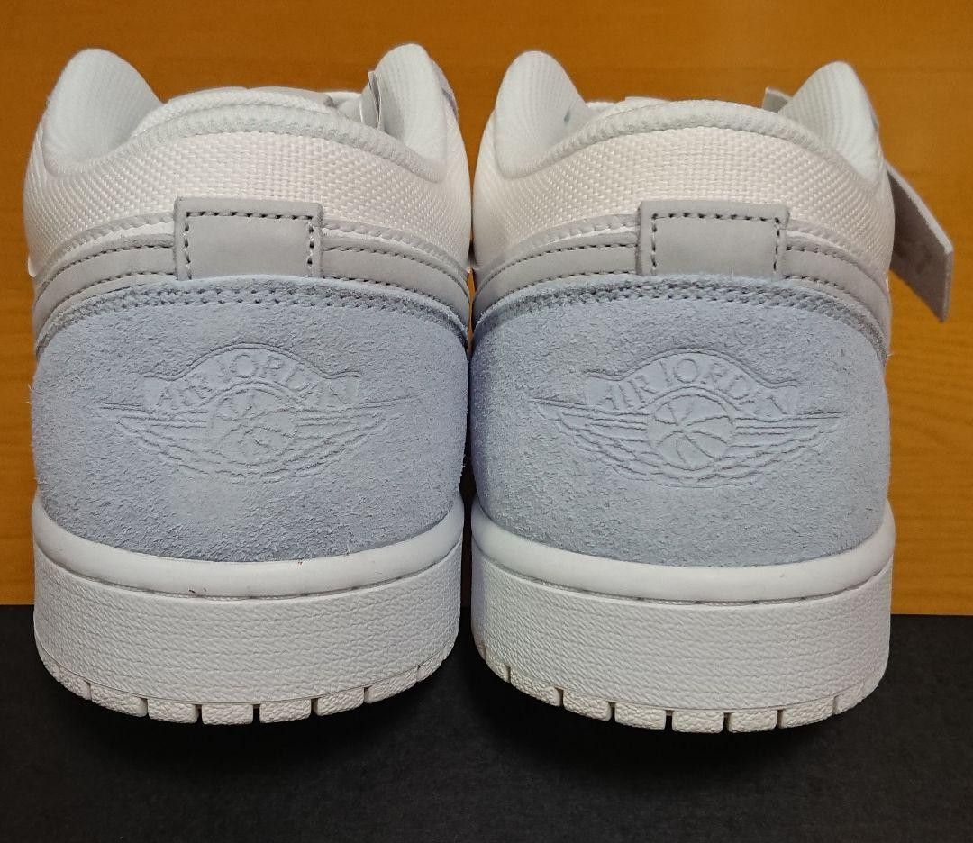 靴 NIKE AIR JORDAN 1 LOW PARIS (2024) 29.5 Nike Air Jordan 1 Low “Paris” | Release Date & Price