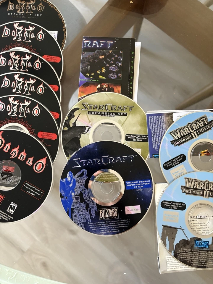 PC Video Game Disc Lot Diablo, Diablo 2, StarCraft, Warcraft 2, Warcraft 3, WoW - Image 3 of 4