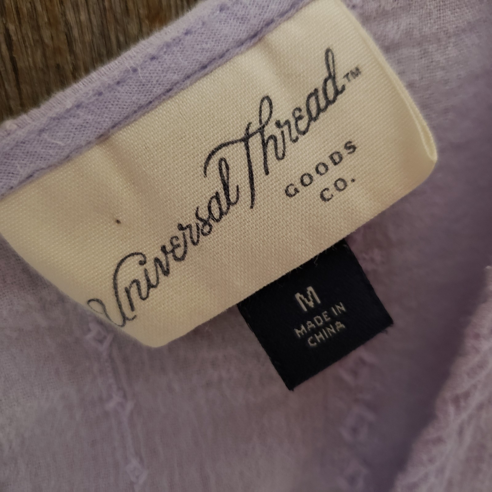 Universal Thread M Top Lavender Flutter Eyelet Co… - image 6