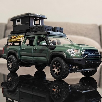 1:32 Toyota Tacoma TRD Off-Road Diecast Pickup Model Toy with