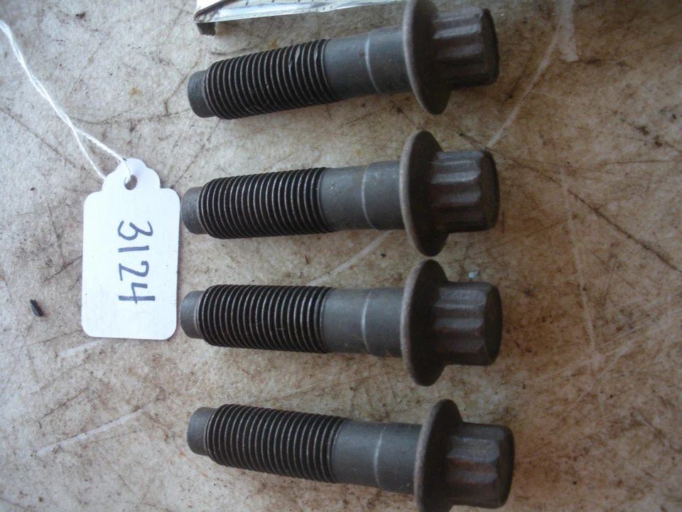 2000-2002 Dodge Ram 2500 3500 Wheel Bearing Hub Bolt 4WD 4X4 OEM Used - Image 3 of 3