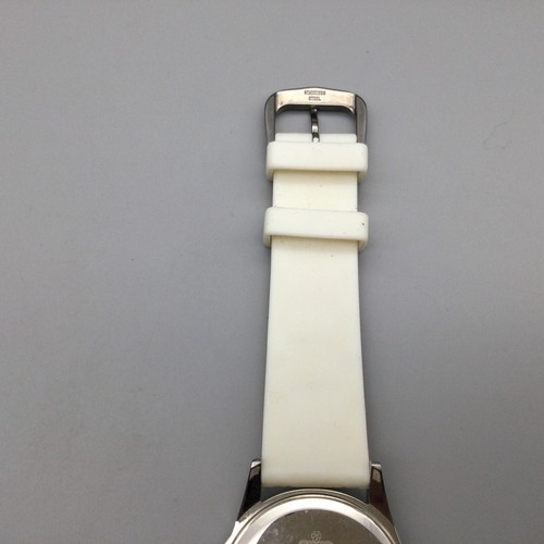 Juicy Couture Watch Women Silver Tone Pave Bling Dial Silicone Band New Battery - Picture 14 of 17