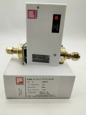 1pcs New differential pressure controller delay oil level manual reset FSD35TE