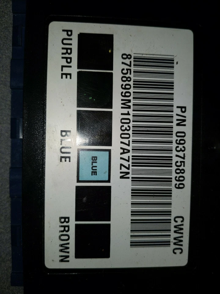 Módulo de control de carrocería Chevrolet Tahoe Yukon 1999-2002 unidad BCM BCU 09375899 CWWC Foto 2 de 4