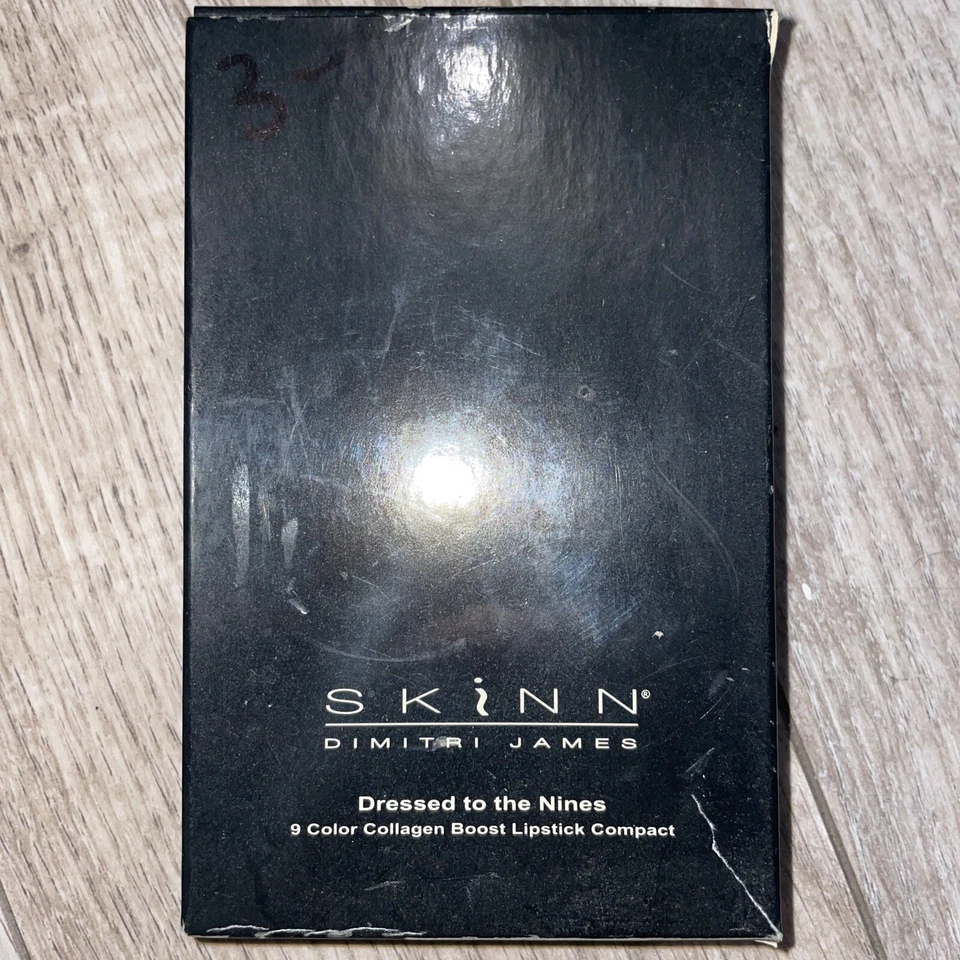 Компактная помада Skinn Dimitri James Dressed To The Nines Collagen Boost - Изображение 2 из 4
