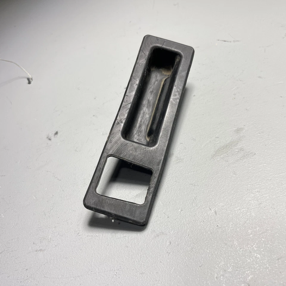 BMW 535i 2011-2016 maletero cubierta tapa liberación mango abierto OEM Foto 4 de 4