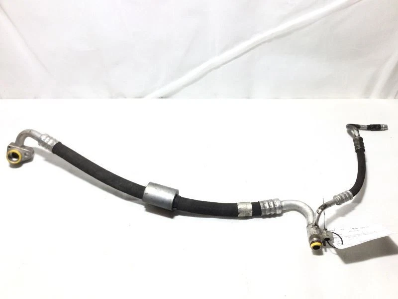 LINHA DE MANGUEIRA AR CONDICIONADO COMPATÍVEL COM 2009-2011 BMW 335i E90 E92 30407 - Imagem 3 de 4