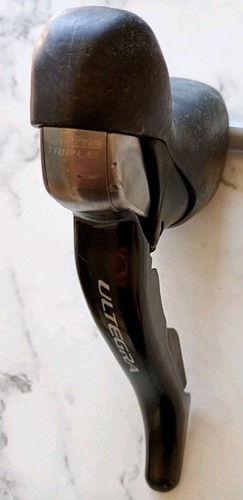 Shimano Ultegra ST-6703 Triple 3 Speed Left Hand Shifter Carbon Brake Lever z93 - Picture 4 of 6