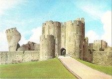 Gate Inner Ward Caerphilly Castle Mid-Glamorgan, East Wales Continental Postcard